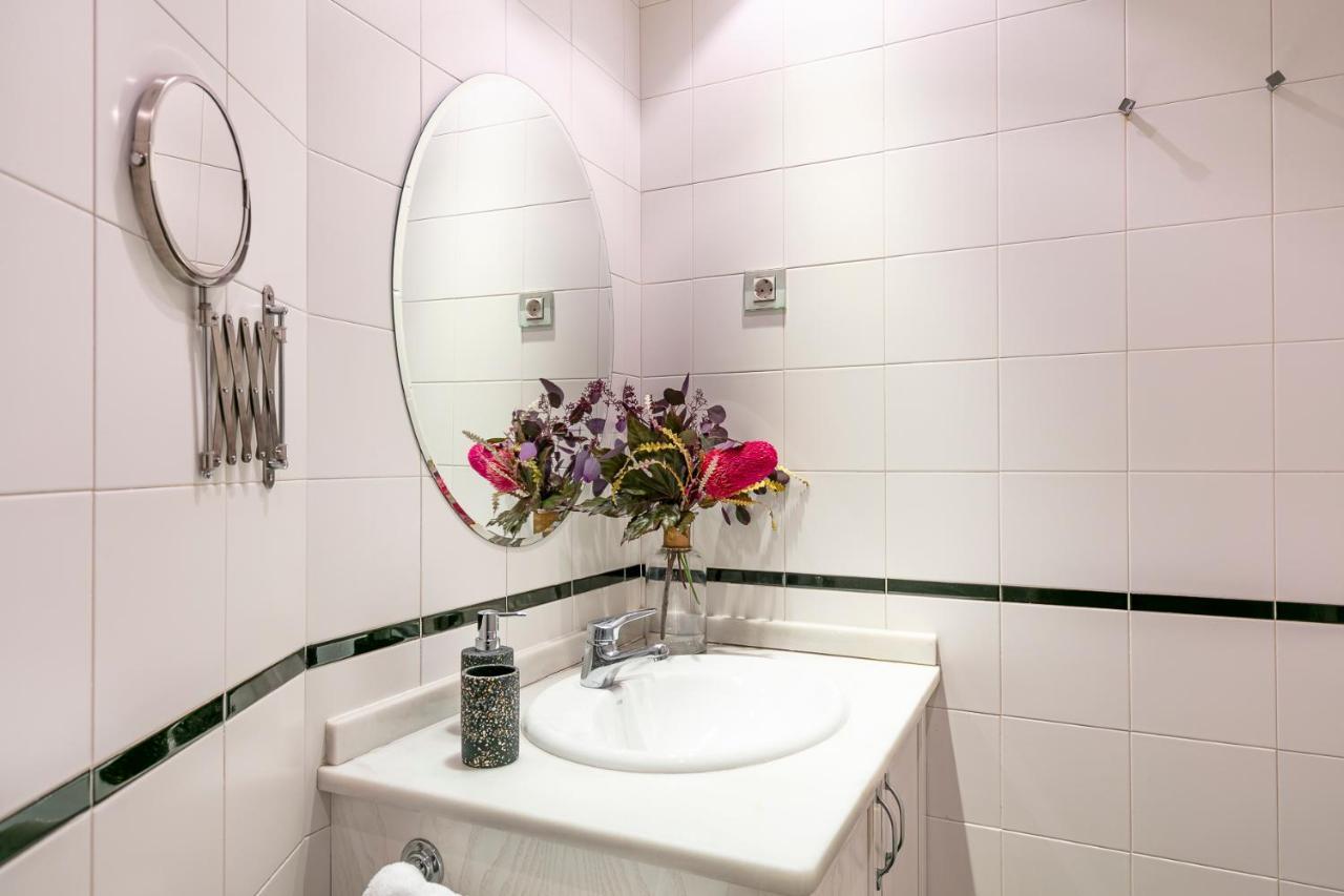 Ferienwohnung Luxury Belmont Puerta Del Sol Madrid Exterior foto